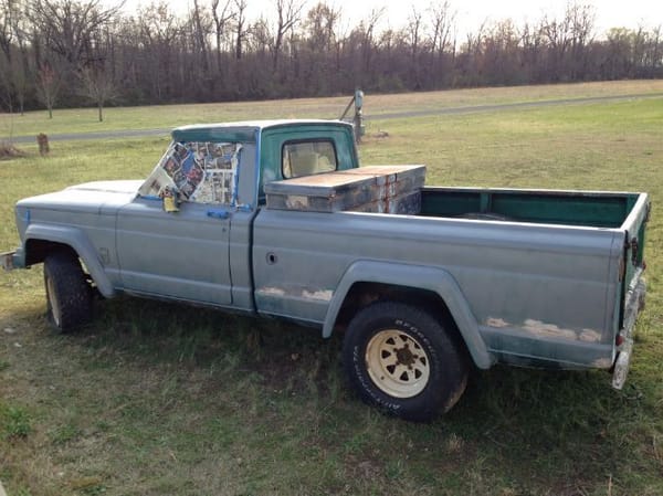 1965 Jeep J200  for Sale $9,995 
