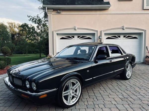 1999 Jaguar XKR  for Sale $15,795 