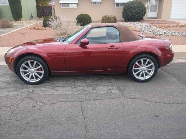 2005 Mazda MX-5 Miata  for Sale $9,895 