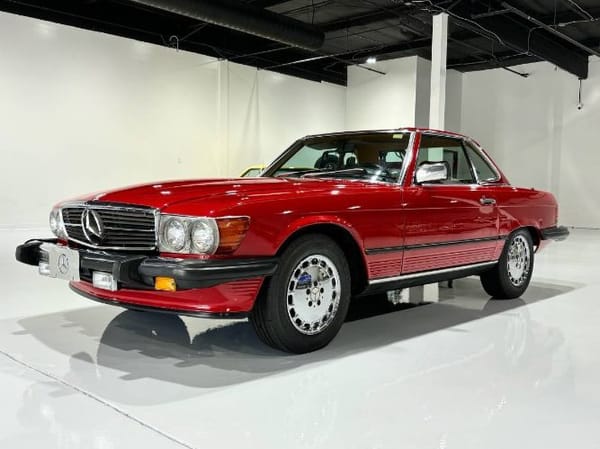 1986 Mercedes-Benz 560SL  for Sale $25,995 