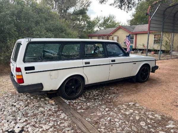 1984 Volvo 245  for Sale $5,995 