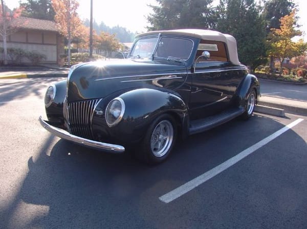 1939 Ford Convertible  for Sale $75,000 