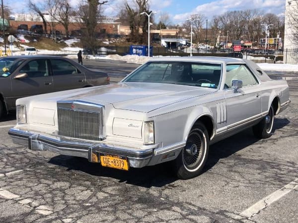 1977 Lincoln Continental  for Sale $12,295 