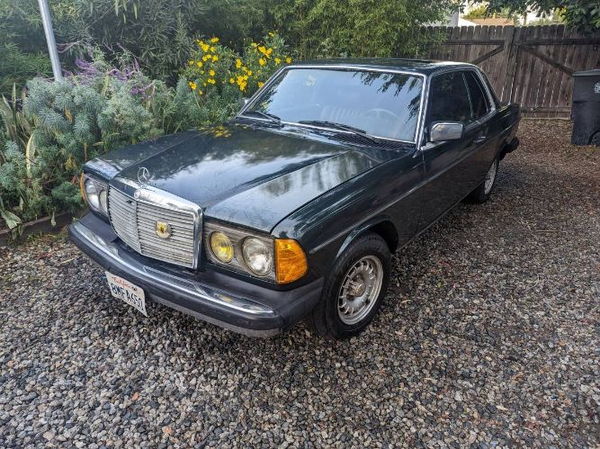 1981 Mercedes-Benz 300CD  for Sale $8,495 