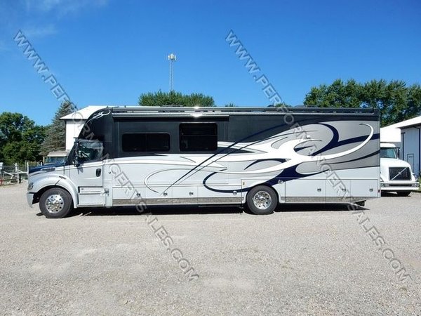 2019 Dynamax DYNAQUEST XL