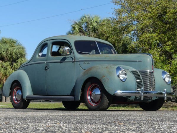 1940 Ford Opera Coupe