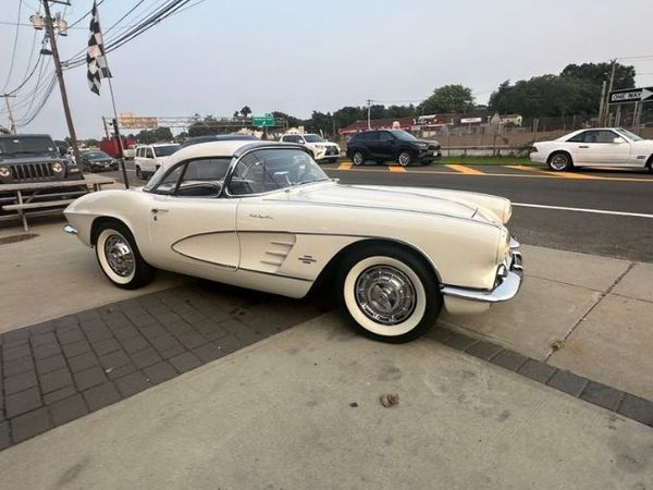 1961 Chevrolet Corvette  for Sale $109,495 