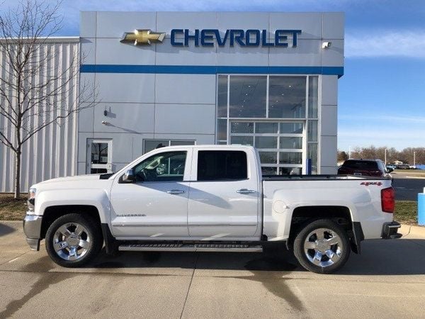 2017 Chevrolet Silverado 1500  for Sale $39,990 