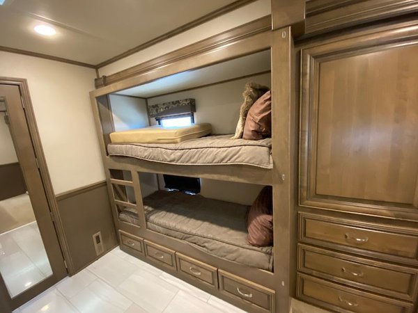2018 Hualmark 3 Slide for Sale $3,490,900
