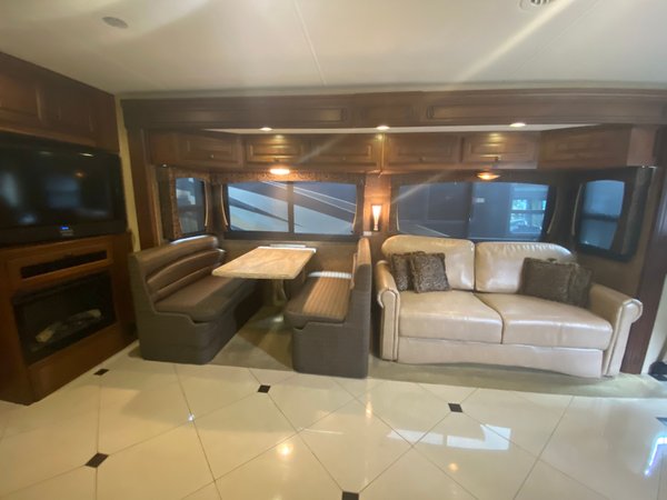 2014 Forest River RV Berkshire 390BH