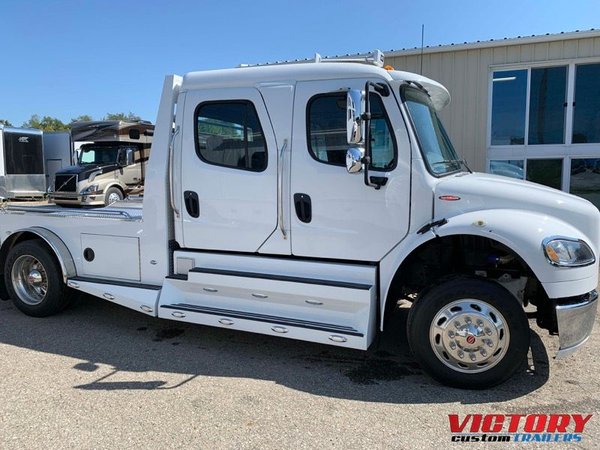 Brand New 2014 Freightliner M2 SportChassis