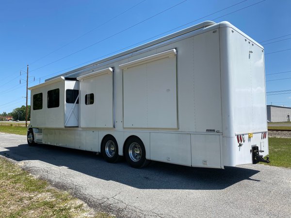 2015 NRC 45’ Tandem Axle Super C Motorcoach