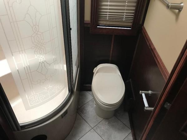 2008 Renegade RV & Trailer Combo