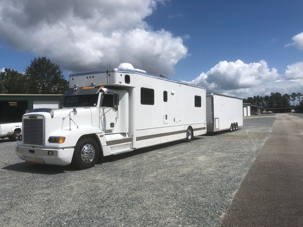 2005 Showhauler with Stacker Trailer for Sale $120,000
