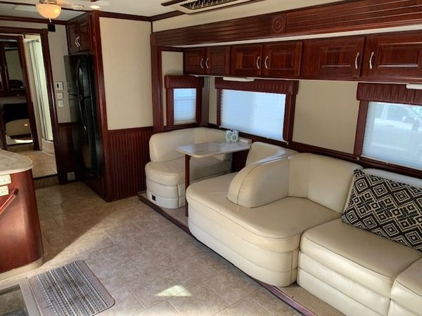 2006 Freightliner Coronado, 3-Slide - Detroit Series 60 for Sale $179,900