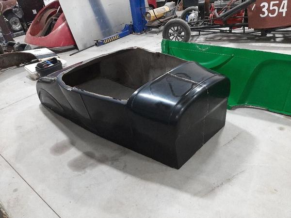 1927 Ford Roadster Fiberglass Tub