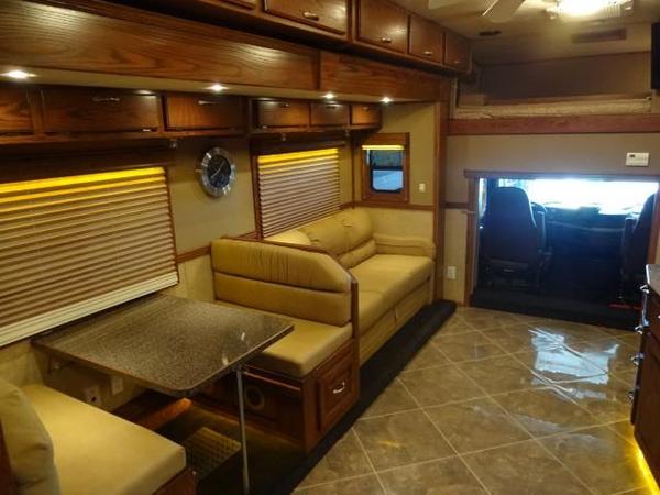2014 Showhauler Garage Unit for Sale $285,000