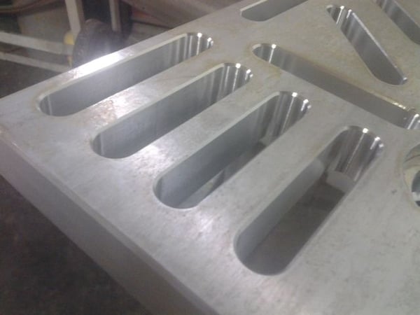 Cylinder Head holding Plate for Resurfacing Machines    for Sale $399 