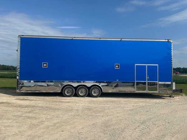 2005 34’ Haulmark Stacker  for Sale $42,000 