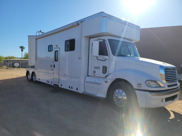 2007 optima toterhome 2013 ultra stacker  for Sale $260,000 