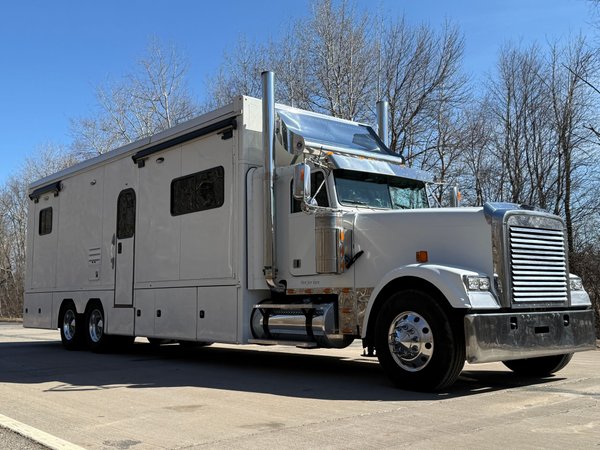 2015 CONVERSION! PRE DEF! CUSTOM COACH! 