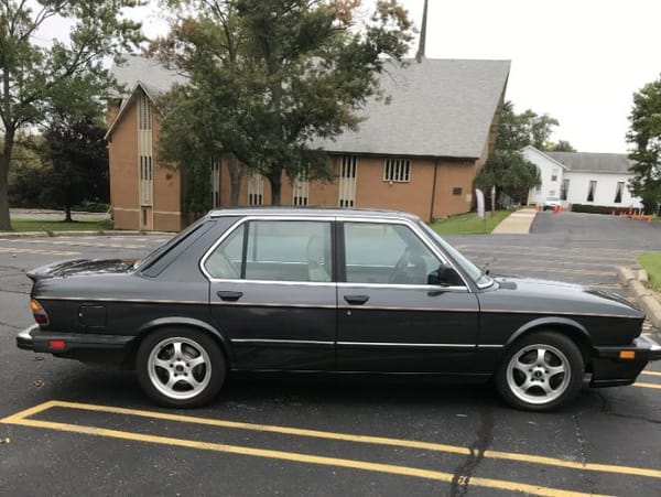 1987 BMW 535is  for Sale $7,495 