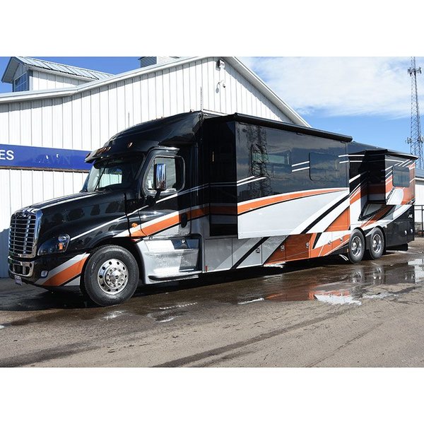 2020 Renegade XL X45BBC Triple Slide Bunkhouse Super C Diese for Sale