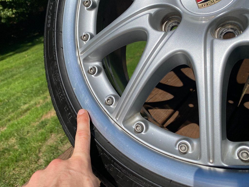 Wheels and Tires/Axles -  - Used - 1999 to 2004 Porsche 911 - 1997 to 2004 Porsche Boxster - Dumfries, VA 22025, United States