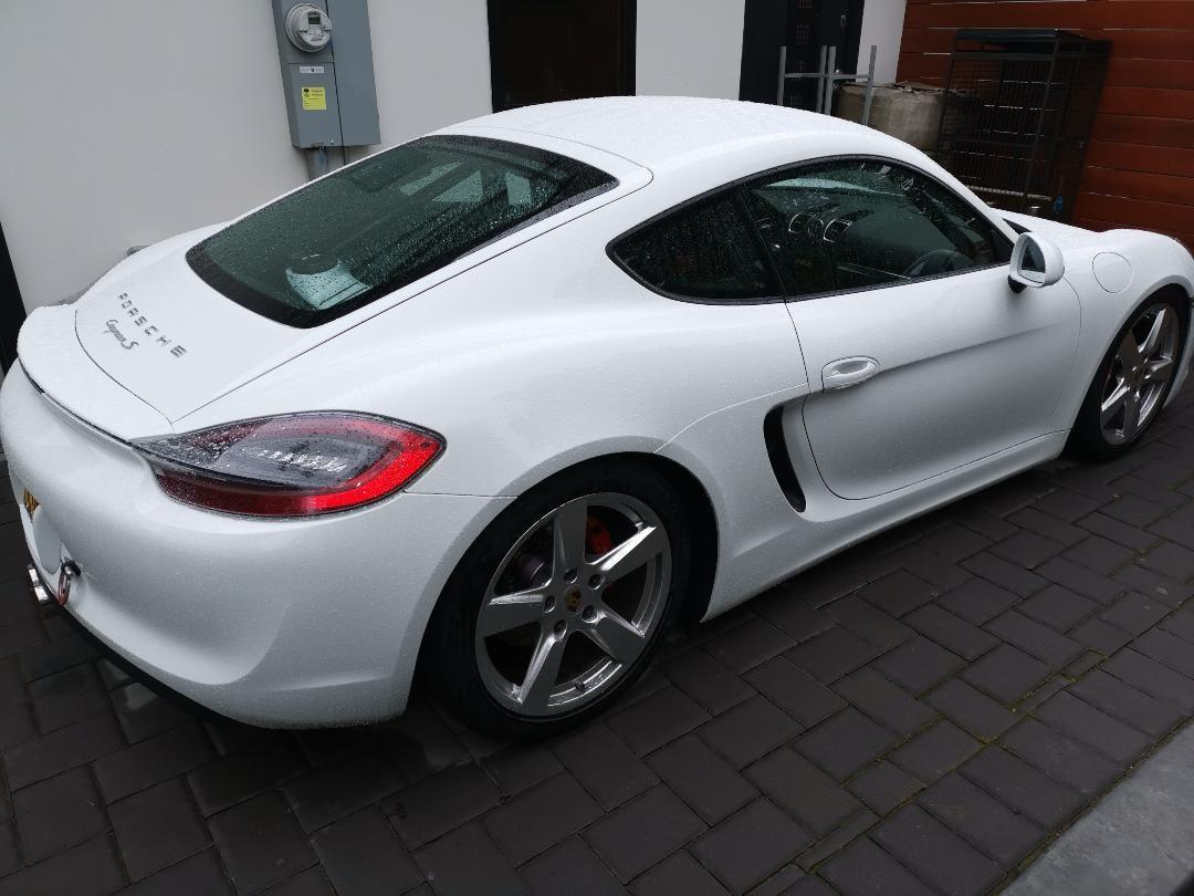 2014 Porsche Cayman - 2014 Cayman S PDK track car (Street legal, DMV is current) - Used - VIN WP0AB2A84EK192582 - 9,600 Miles - White - Menlo Park, CA 94025, United States