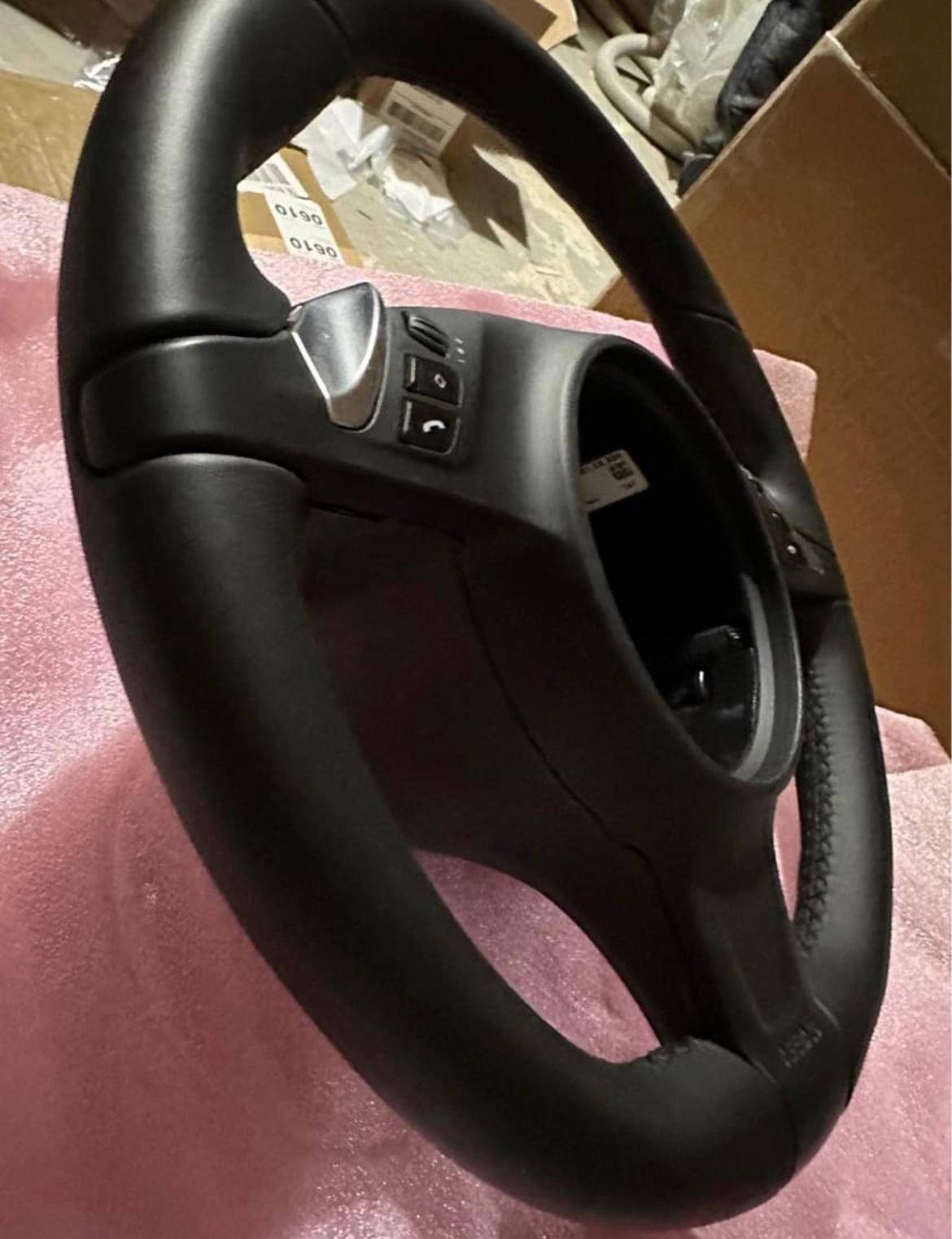 Steering/Suspension - 2011-2016 Porsche Cayenne / Panamera Steering Wheel - 50 miles on it - Used - 2011 to 2016 Porsche Panamera - 2011 to 2016 Porsche Cayenne - Boston, MA 02118, United States