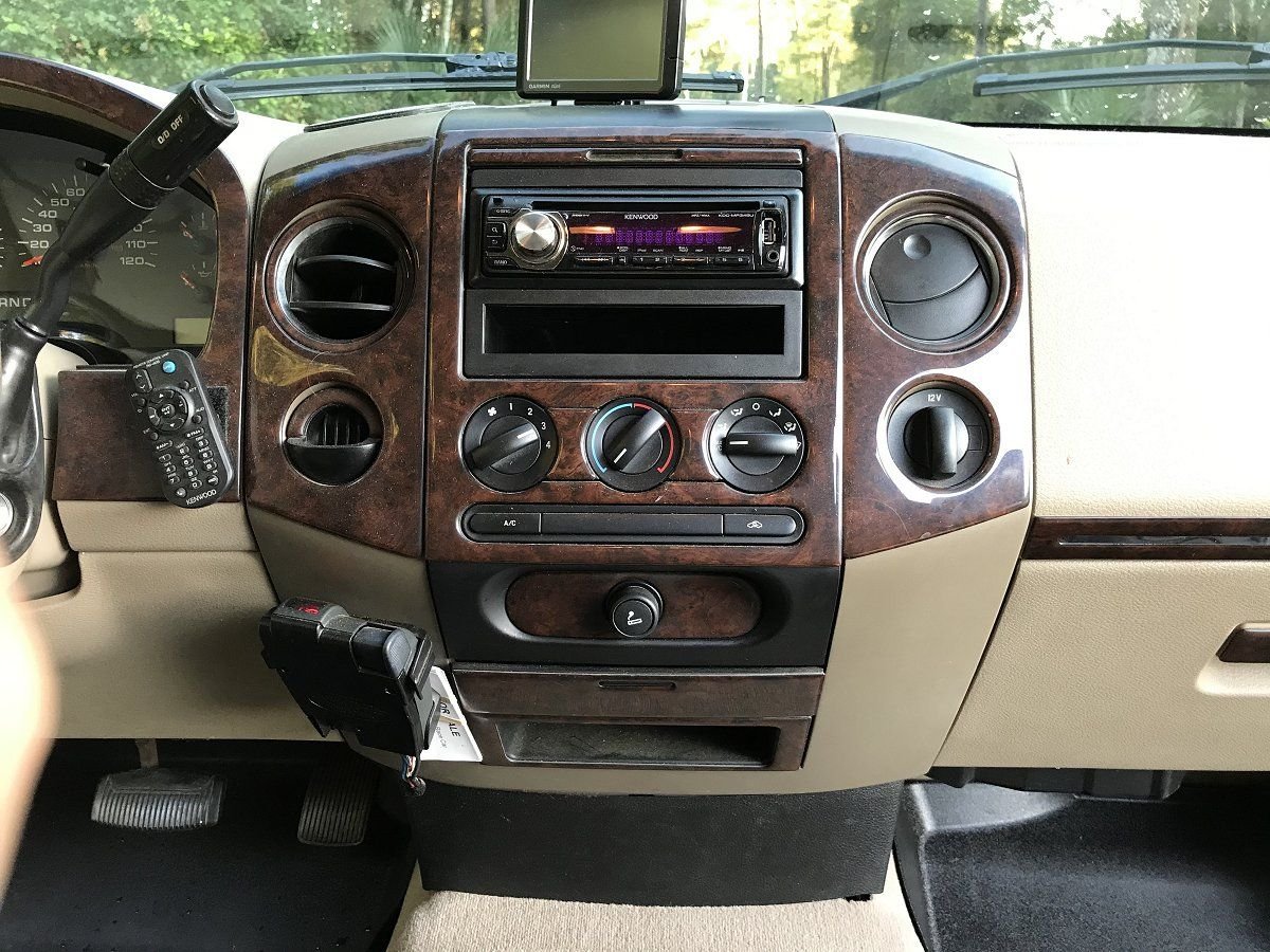 2004 Ford F-150 - 2004 Ford F-150 XLT Extended Cab - GREAT TOWING TRUCK - Used - VIN 1FTPX125X4NC72010 - 219,000 Miles - 8 cyl - 2WD - Automatic - Truck - Blue - Reddick, FL 32686, United States