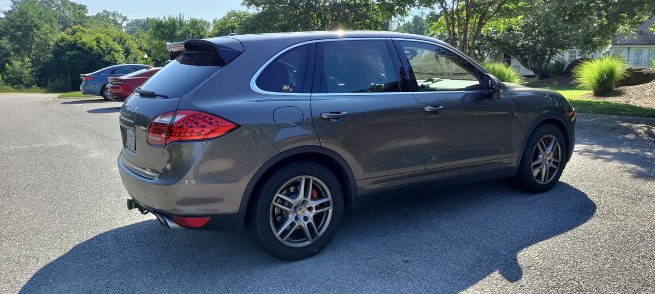 2013 Porsche Cayenne - 2013 Porsche Cayenne Turbo - Used - VIN WP1AC2A26DLA90801 - 80,000 Miles - 8 cyl - AWD - Automatic - SUV - Gray - Columbia, SC 29201, United States