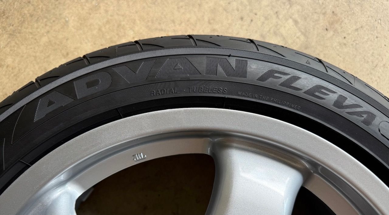 Wheels and Tires/Axles - Porsche 911 Cup wheel and tire set 17” (for model 964, not OEM) - Used - 1990 to 1994 Porsche 911 - Malvern, PA 19355, United States