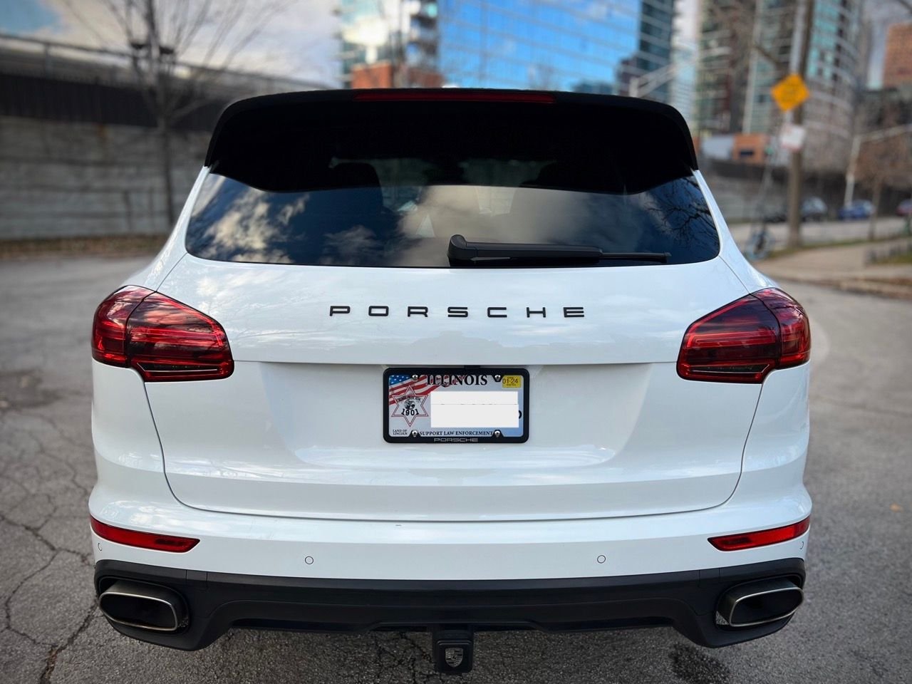 2015 Porsche Cayenne - 2015 Cayenne Diesel 54k Miles - Rare & Fully Loaded - Used - VIN WP1AF2A2XFLA38680 - 6 cyl - AWD - Automatic - SUV - White - Chicago, IL 60601, United States