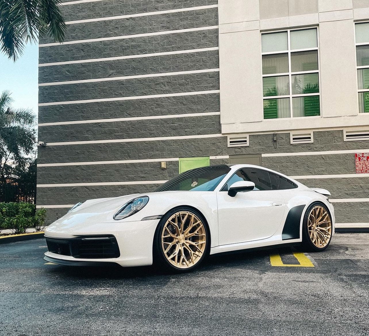Wheels and Tires/Axles - New Porsche 911 Wheels with Gold Rims - New - 2023 to 2024 Porsche 911 - Tampa, FL 33606, United States