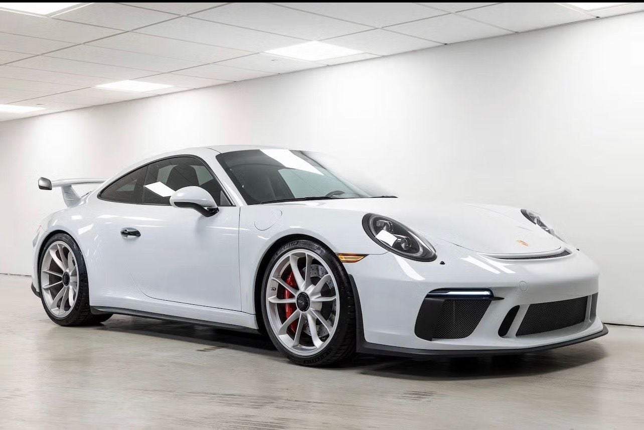 2018 Porsche GT3 - 2018 GT3 991.2 Manual - Used - VIN WPOAC2A9XJS174636 - 29,300 Miles - 6 cyl - 2WD - Manual - Coupe - White - San Leandro, CA 94577, United States