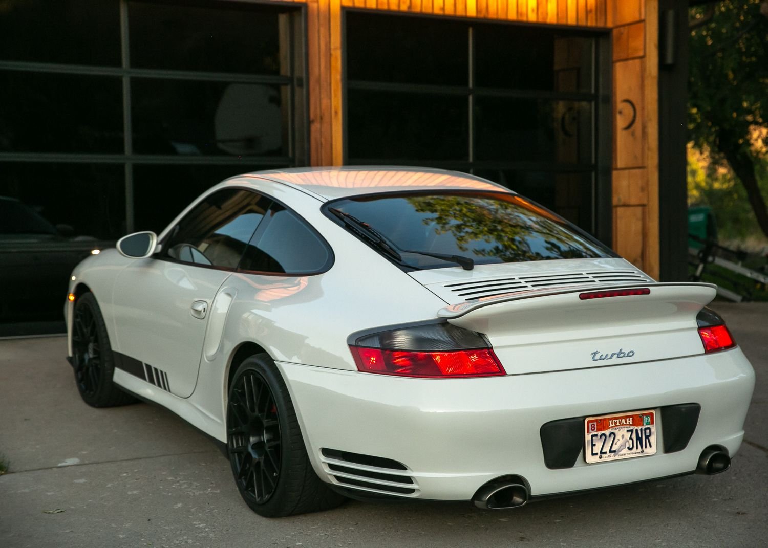 2001 Porsche 911 - 2001 Porsche 911 996 Turbo - Rare Biarritz White/ Natural Brown combo - Used - VIN WP0AB29901S686638 - 66,200 Miles - 6 cyl - AWD - Manual - Coupe - White - Logan, UT 84321, United States