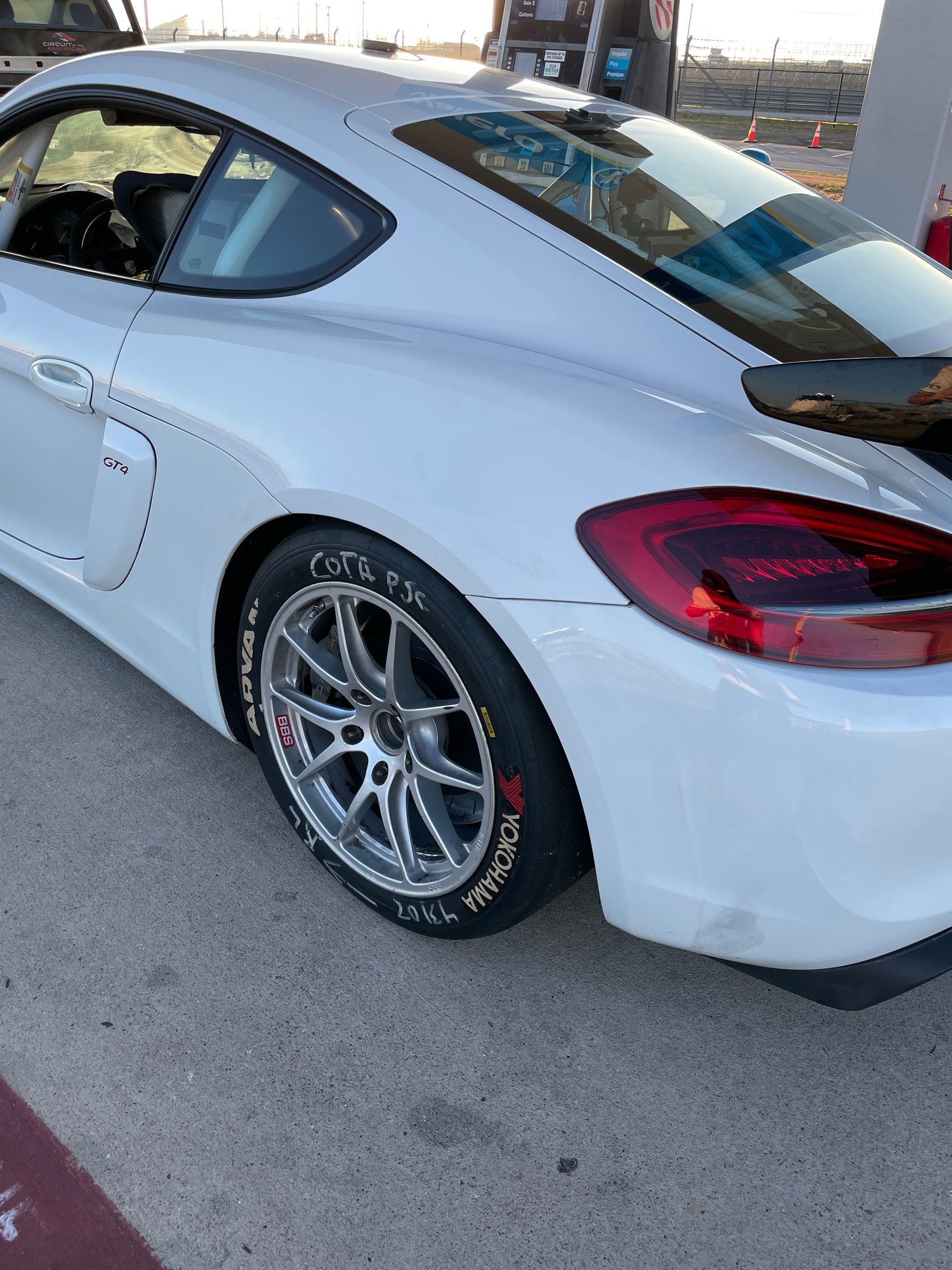 2016 Porsche Cayman GT4 - 2016 Porsche 981 GT4 Clubsport - Used - VIN WP0ZZZ98ZGK199578 - 11,000 Miles - 6 cyl - 2WD - Automatic - Coupe - White - Austin, TX 78738, United States