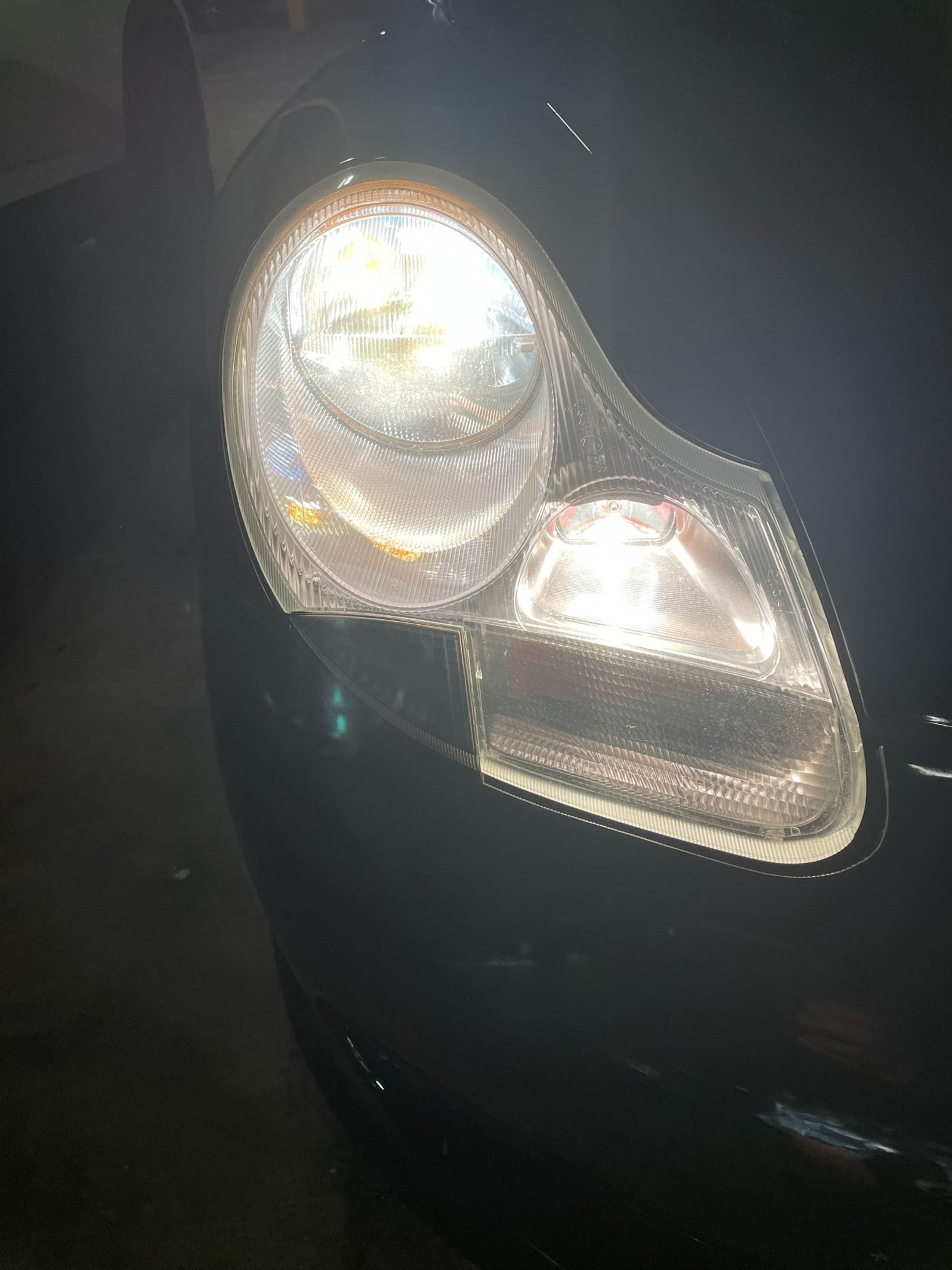 2000 Porsche 911 - Headlamps for sale - Milwaukee, WI 53202, United States