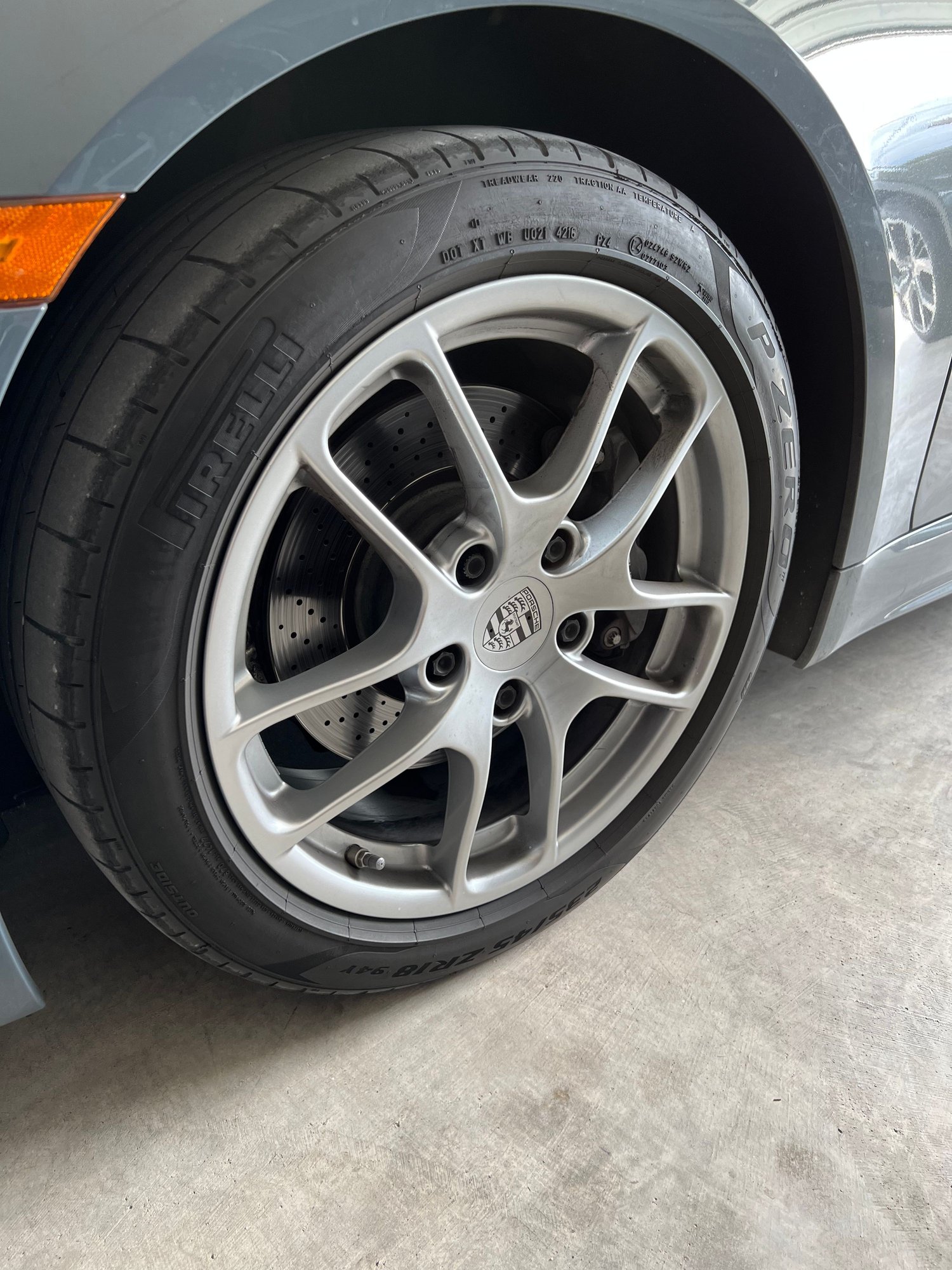 Wheels and Tires/Axles - 718 Cayman 18 inch base wheels and tires tpms - Used - 2017 to 2022 Porsche 718 Cayman - 2010 to 2016 Porsche Cayman - Lago Vista, TX 78645, United States