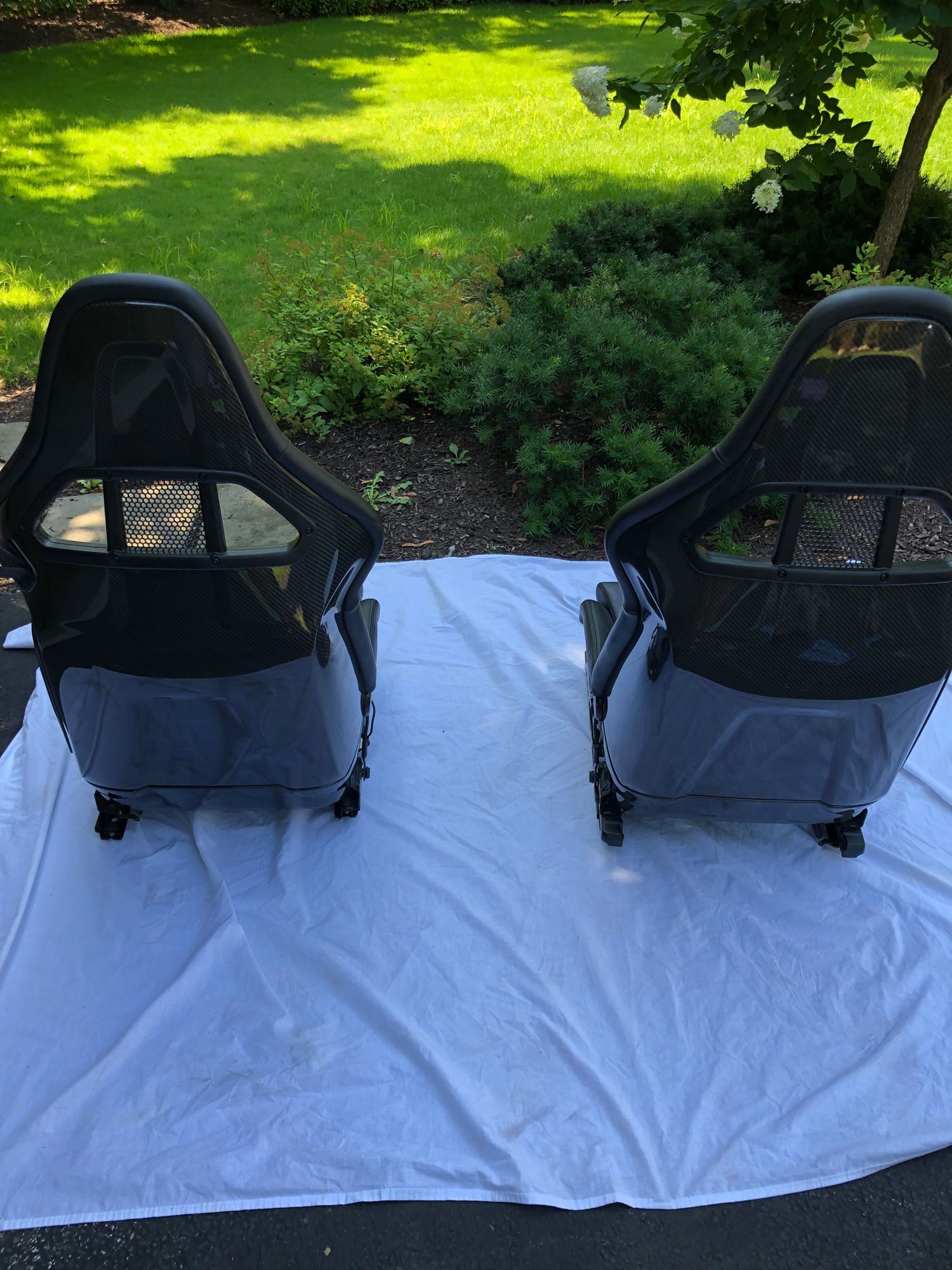 Interior/Upholstery - Carbon fiber  GT seats - Used - 2007 to 2018 Porsche 911 - Akron, OH 44303, United States