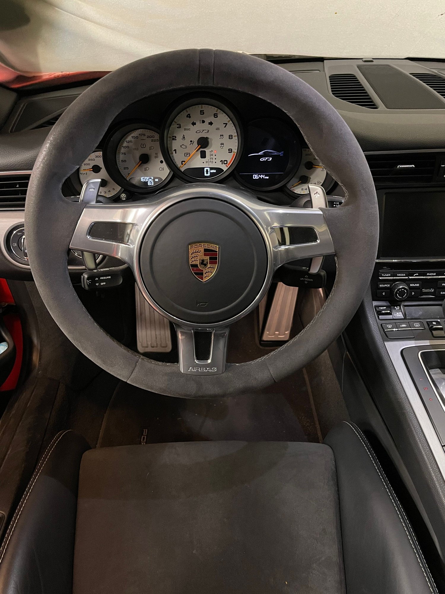 2016 Porsche GT3 - 2016 GT3 1-Owner Lava Orange - Used - VIN WP0AC2A96GS184167 - 16,952 Miles - Oakland, CA 94618, United States