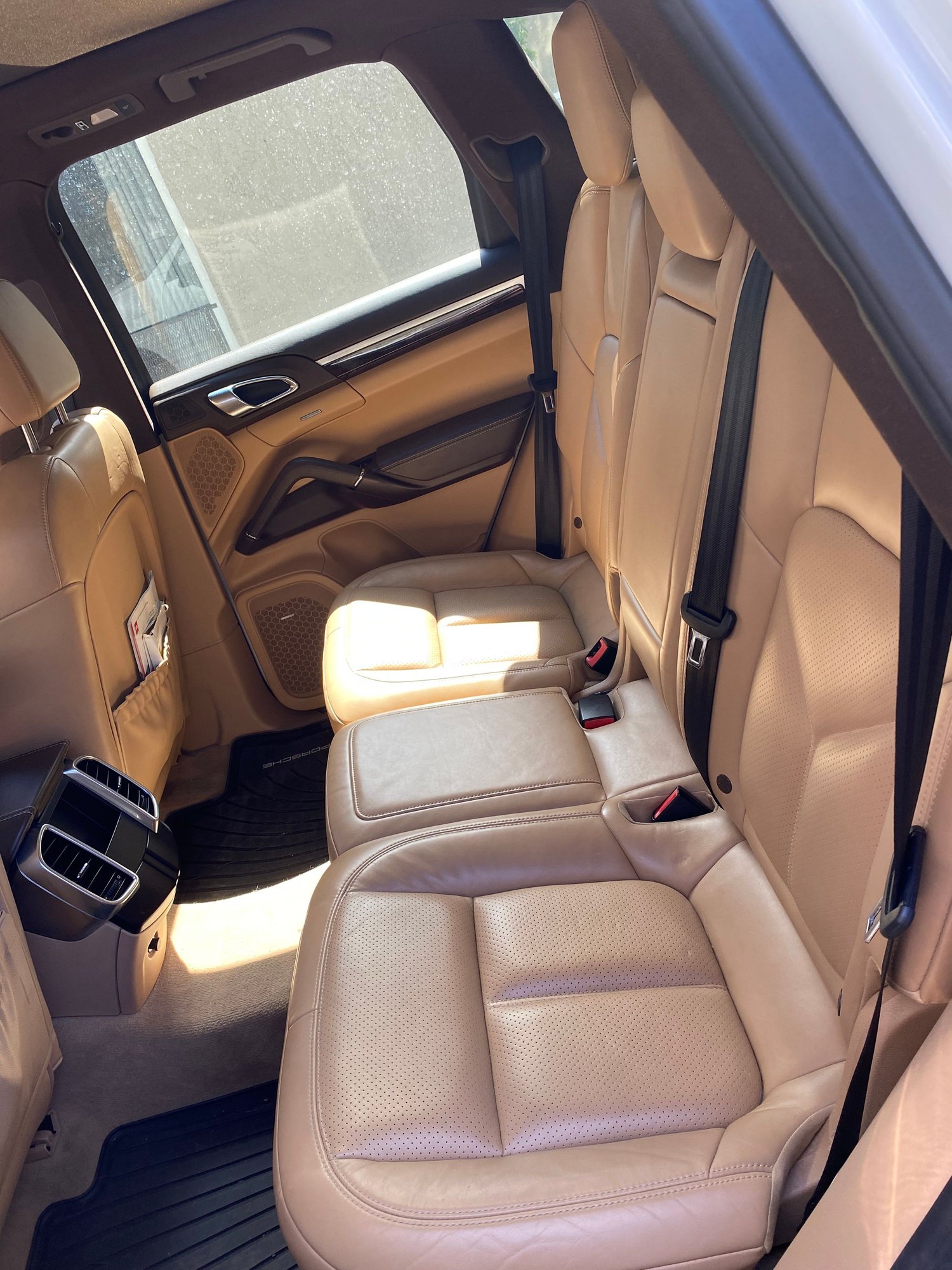 2015 Porsche Cayenne - 2015 Cayenne Diesel- Nice Spec, still under warranty, FL - Used - VIN WP1AF2A28FLA39357 - 84,500 Miles - 6 cyl - 4WD - Automatic - SUV - White - Lakeland, FL 33813, United States