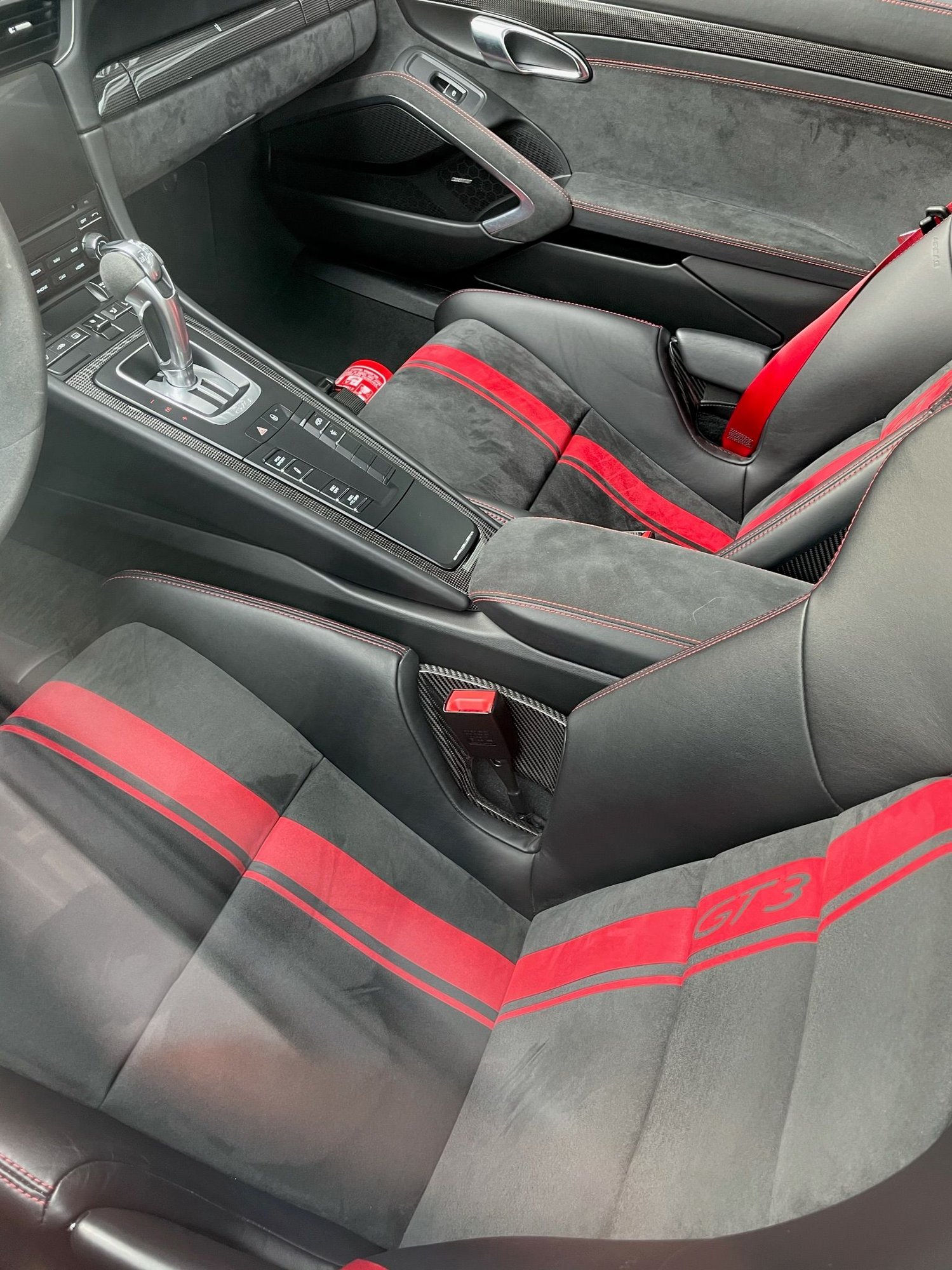 2018 Porsche GT3 - Canadian 2018 GT3 PDK in Chalk and CPO - Used - VIN WP0AC2A6JS174486 - 19,850 Miles - 6 cyl - 2WD - Automatic - Coupe - Gray - North Vancouver, BC V7J1M6, Canada