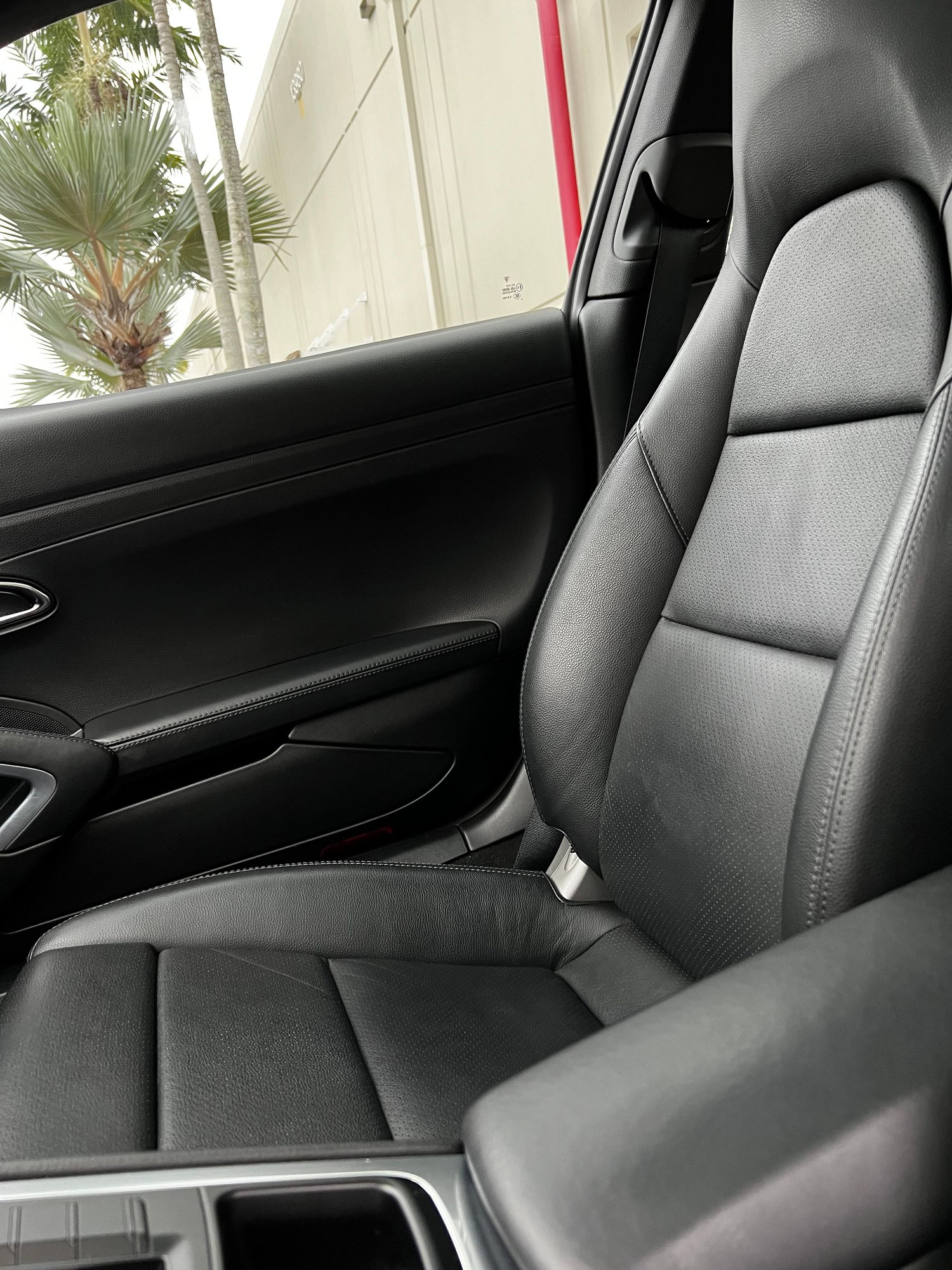 2014 Porsche 911 - 7 Speed Manual 2014 911 Carrera (991.1) - Used - VIN WP0AA2A90ES107166 - 41,500 Miles - 6 cyl - 2WD - Manual - Coupe - Black - Miami, FL 33016, United States