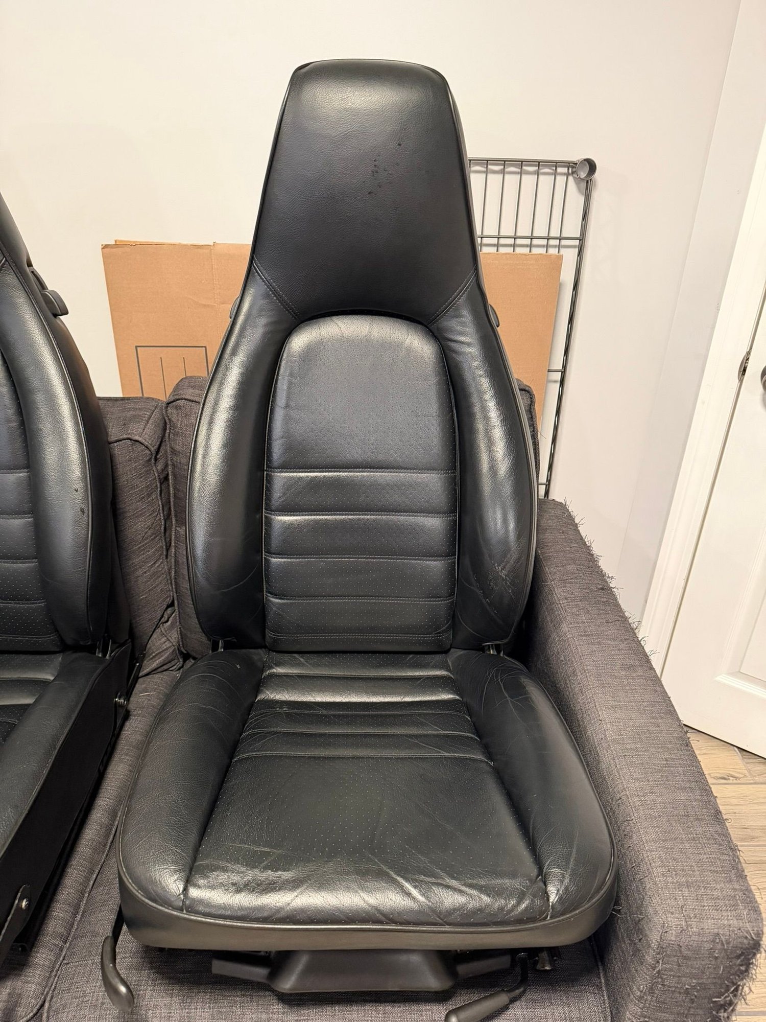 Interior/Upholstery - 964 Black Leather seats (pair) - Used - Danbury, CT 6811, United States