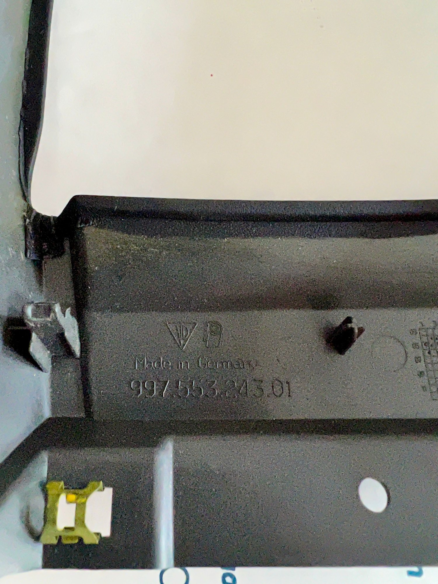 Interior/Upholstery - 997 / 987 OEM Black Full Leather Upper Console Insert - Used - 0  All Models - Norwalk, CT 06855, United States