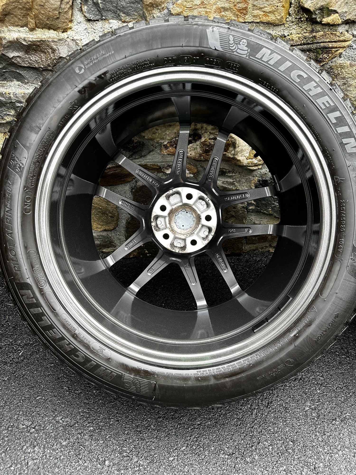 Wheels and Tires/Axles - OEM 20" Macan winter wheel / tire set. Only used one season! - Used - All Years Porsche Macan - Poughkeepsie, NY 12601, United States