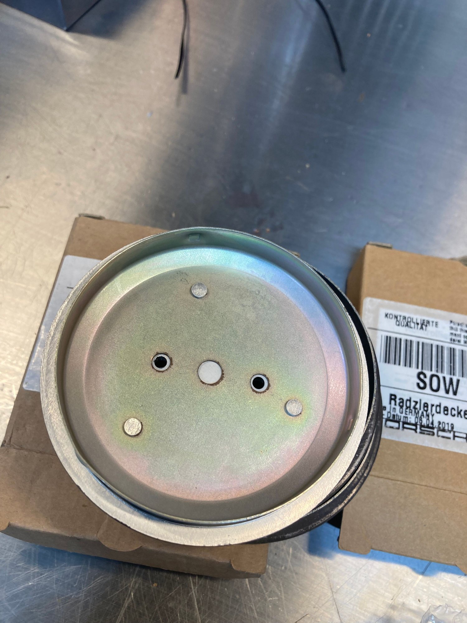 Wheels and Tires/Axles - OEM Porsche Black Fuchs Wheel Centers, Set of 4 - New - -1 to 2025  All Models - Santa Rosa Beach, FL 32459, United States