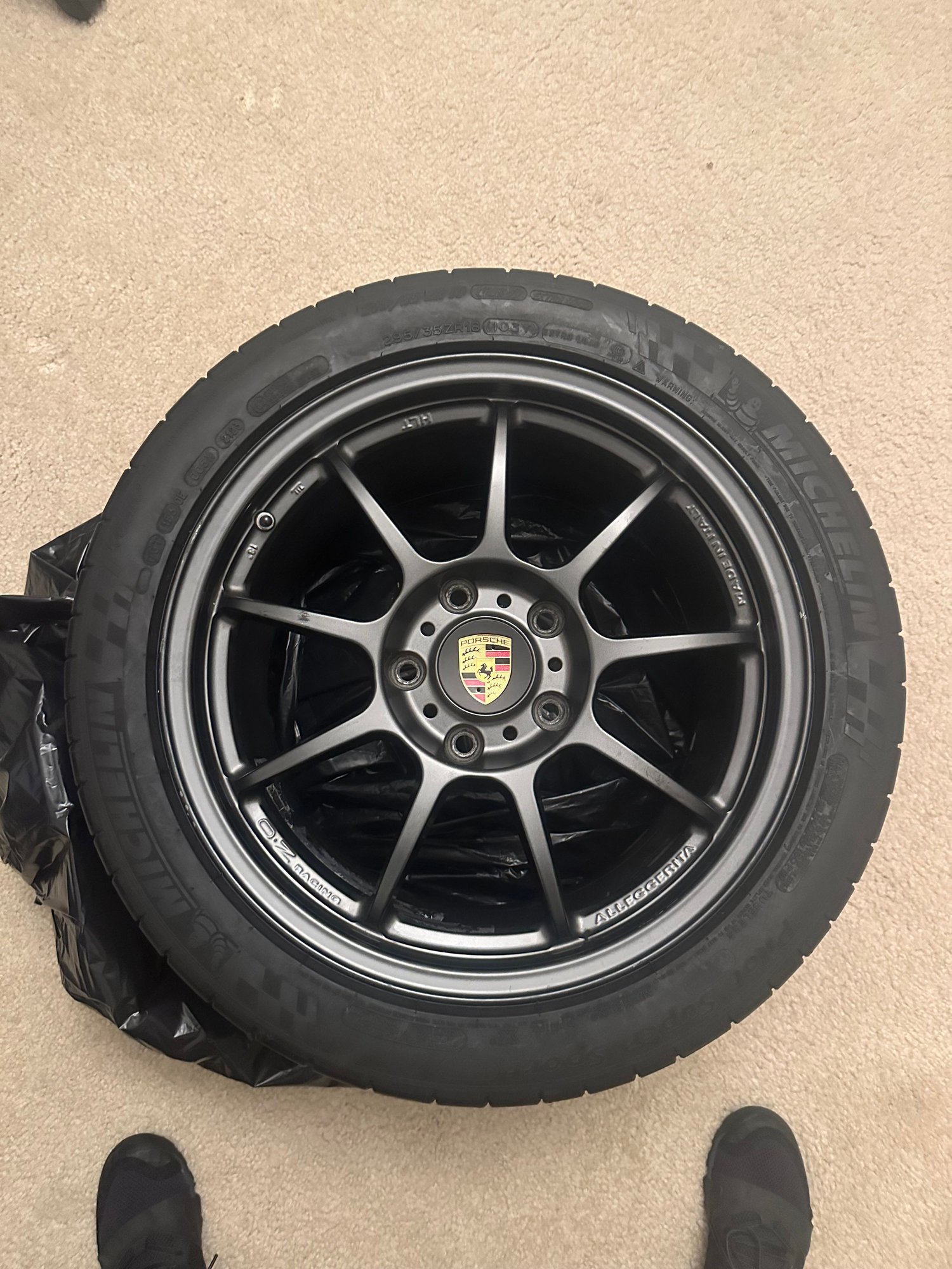 Wheels and Tires/Axles - OZ Racing Alleggerita HLT Anthracite Grey Porsche 996/997 BRAND NEW TIRES!!! - Used - 1990 to 2024 Porsche 911 - Vienna, VA 22182, United States